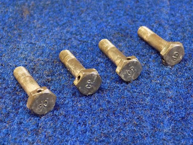 654584 Continental O-300-D - BOLT -.3125-24UNF3A X 1.00 (QTY 4)
